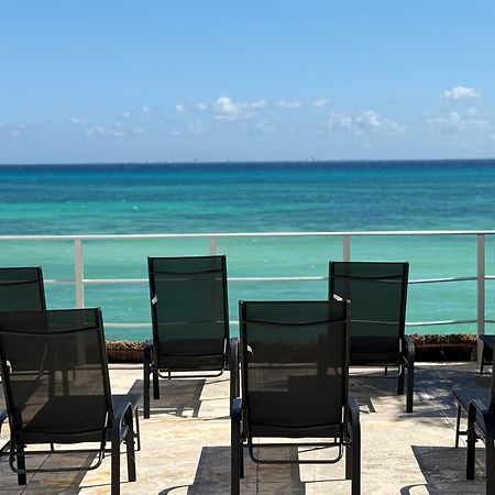Luciana Hotel & Beach Club Playa del Carmen Buitenkant foto