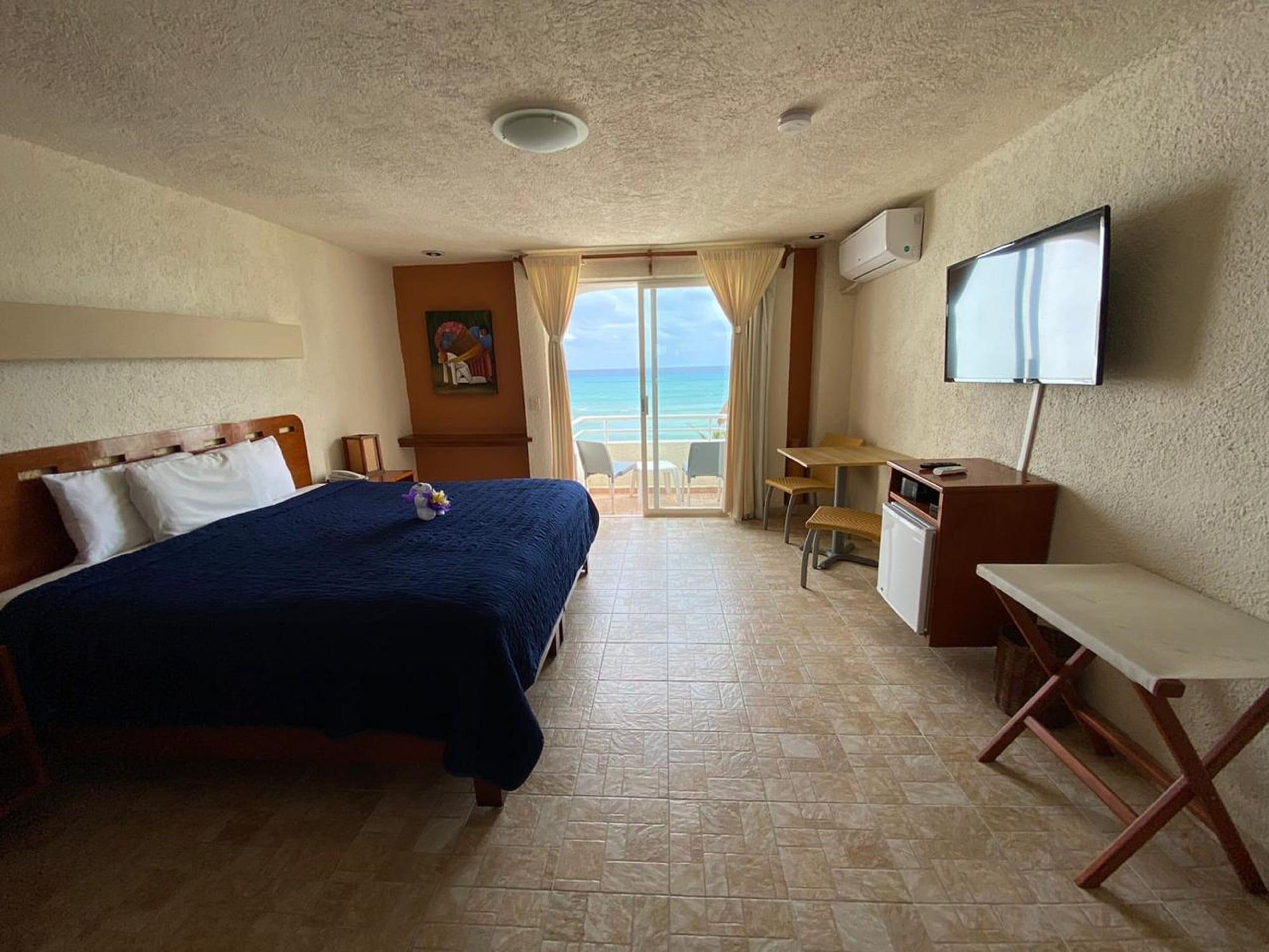 Luciana Hotel & Beach Club Playa del Carmen Buitenkant foto
