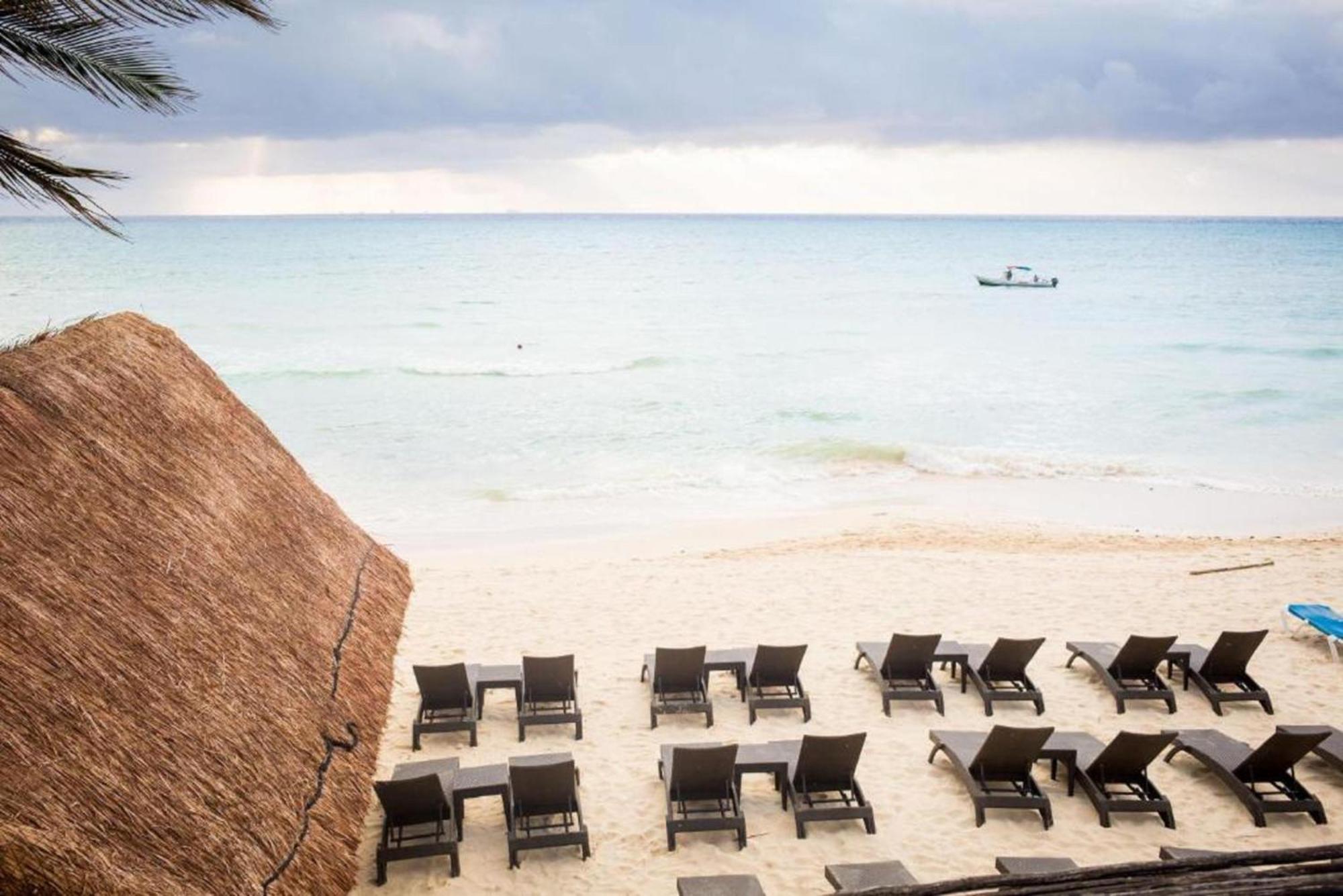 Luciana Hotel & Beach Club Playa del Carmen Buitenkant foto