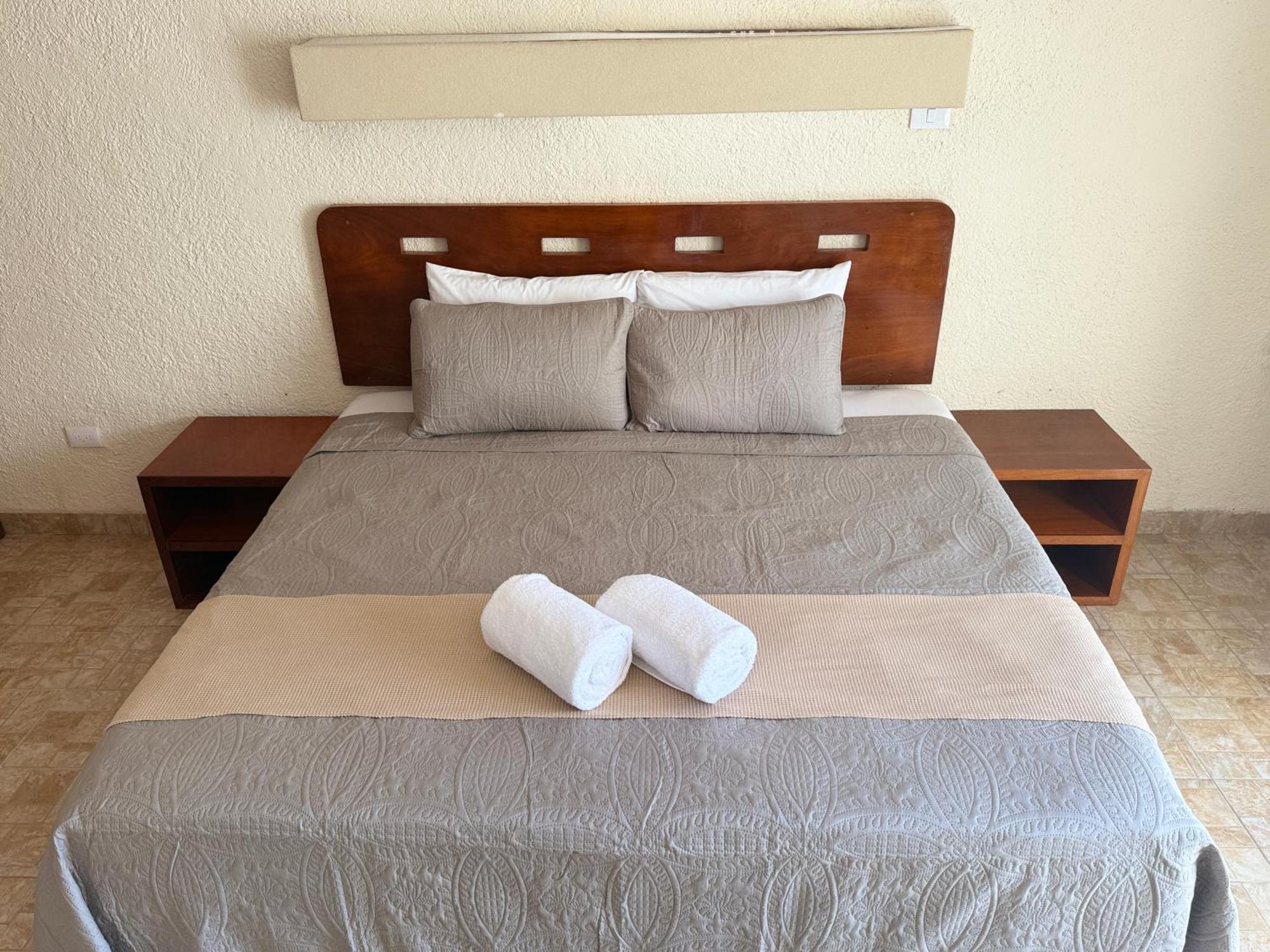 Luciana Hotel & Beach Club Playa del Carmen Kamer foto