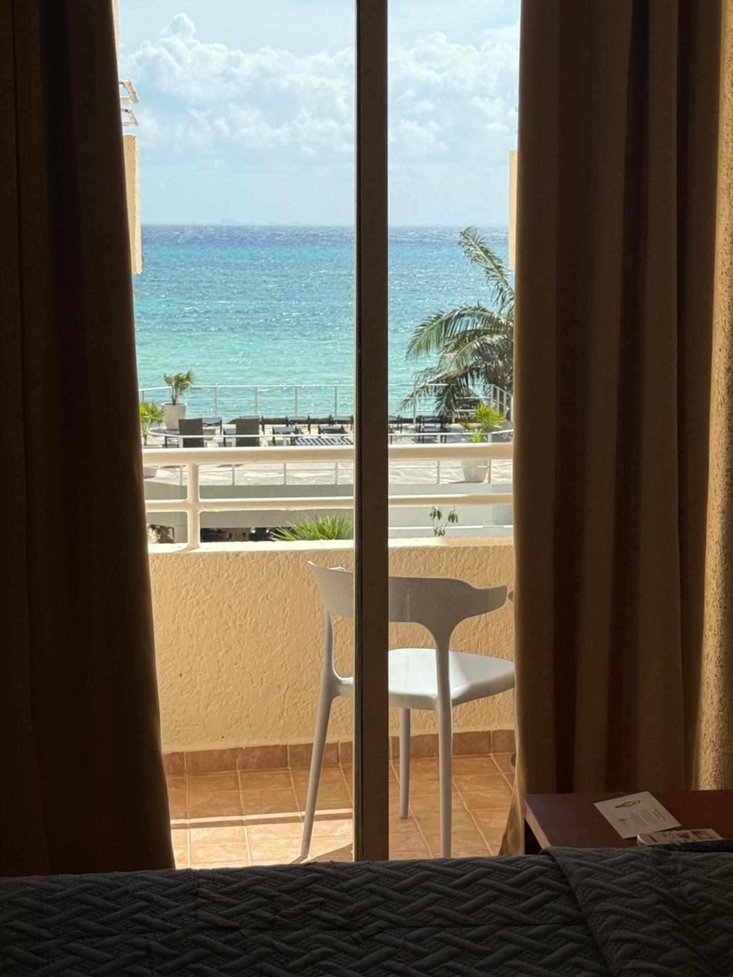 Luciana Hotel & Beach Club Playa del Carmen Kamer foto