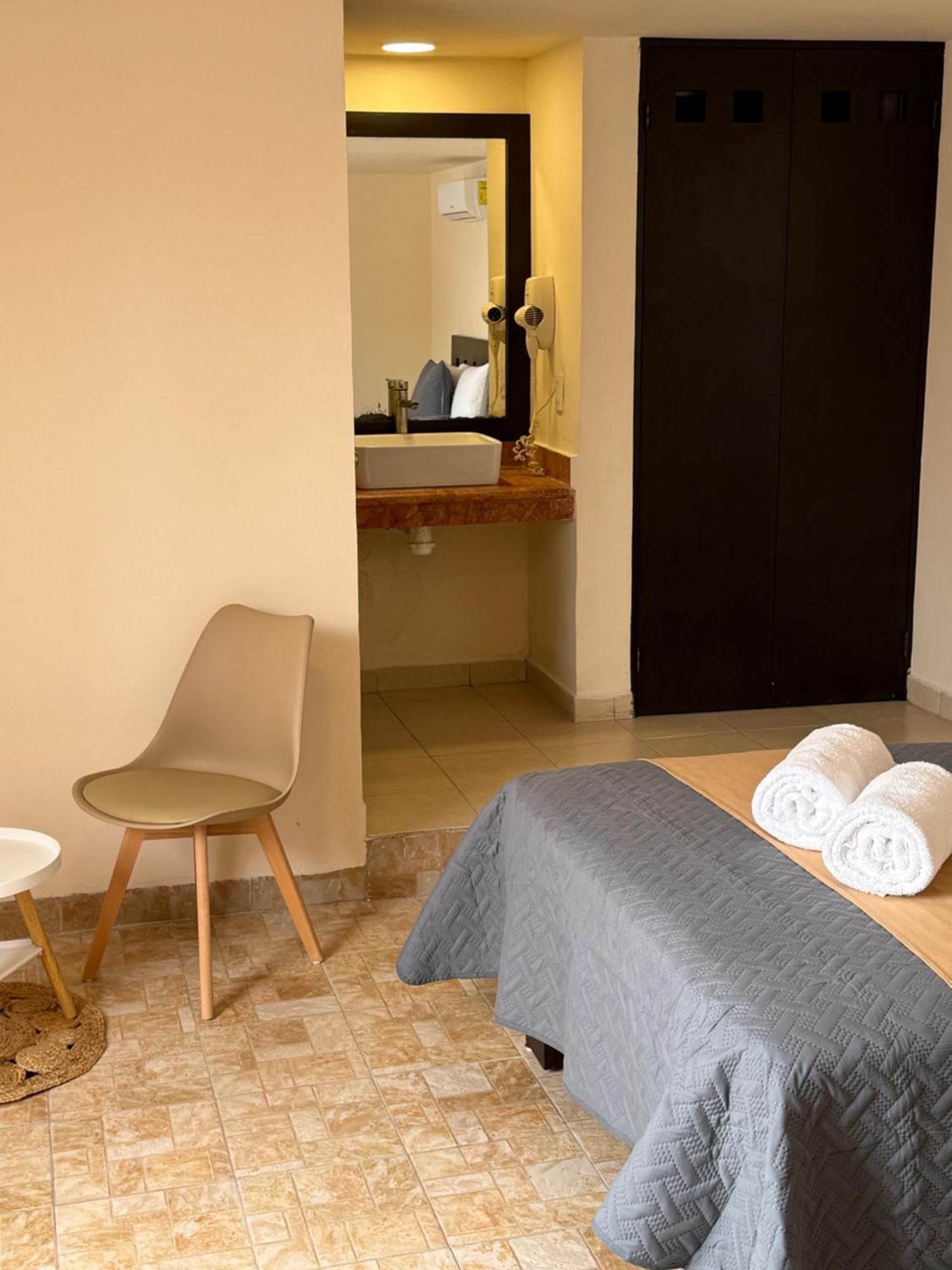 Luciana Hotel & Beach Club Playa del Carmen Kamer foto
