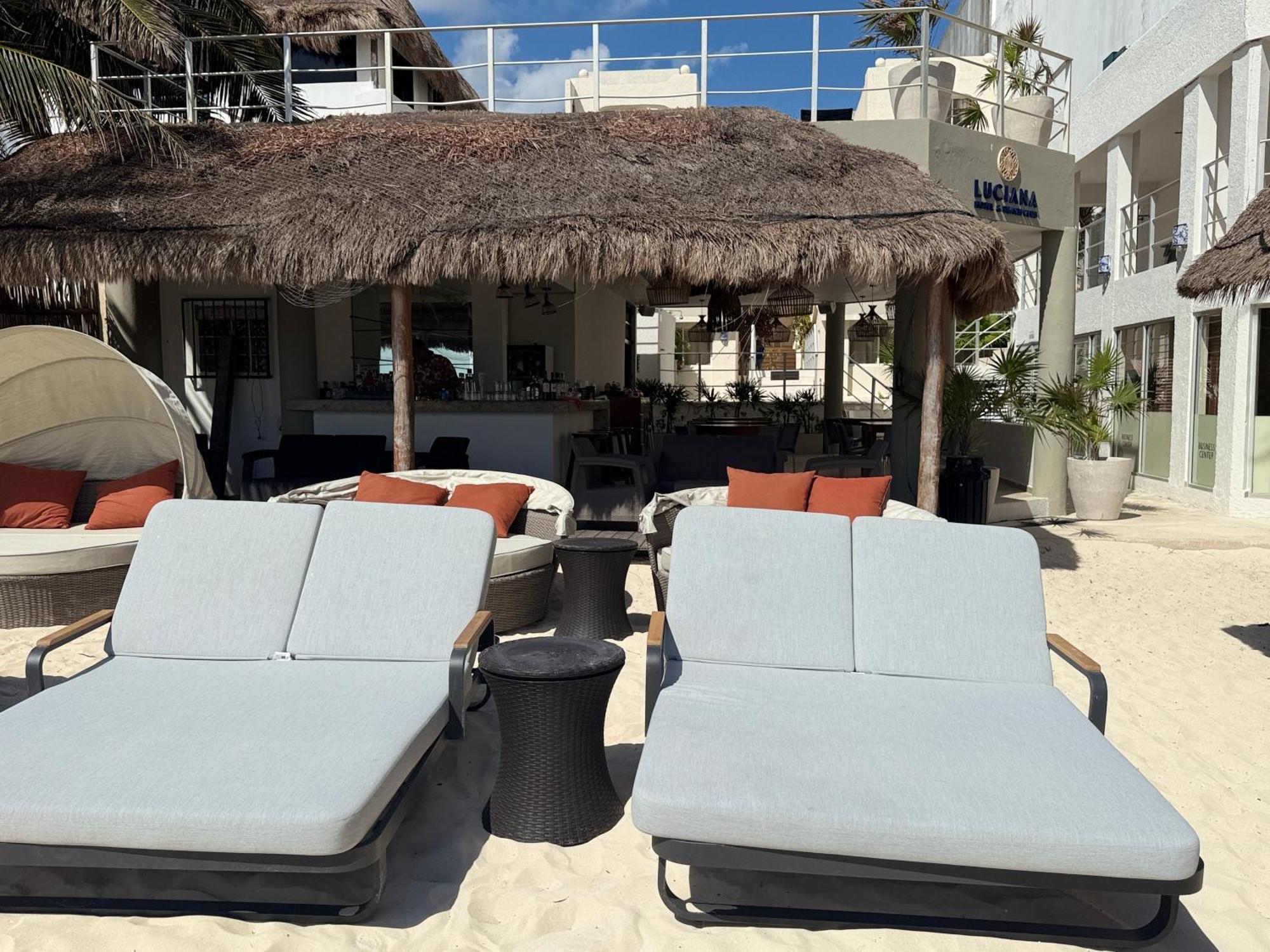Luciana Hotel & Beach Club Playa del Carmen Buitenkant foto